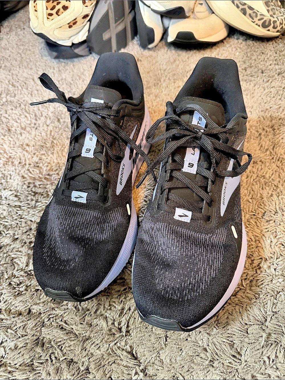 Brooks Launch 9 Women's Black Athletic Shoes